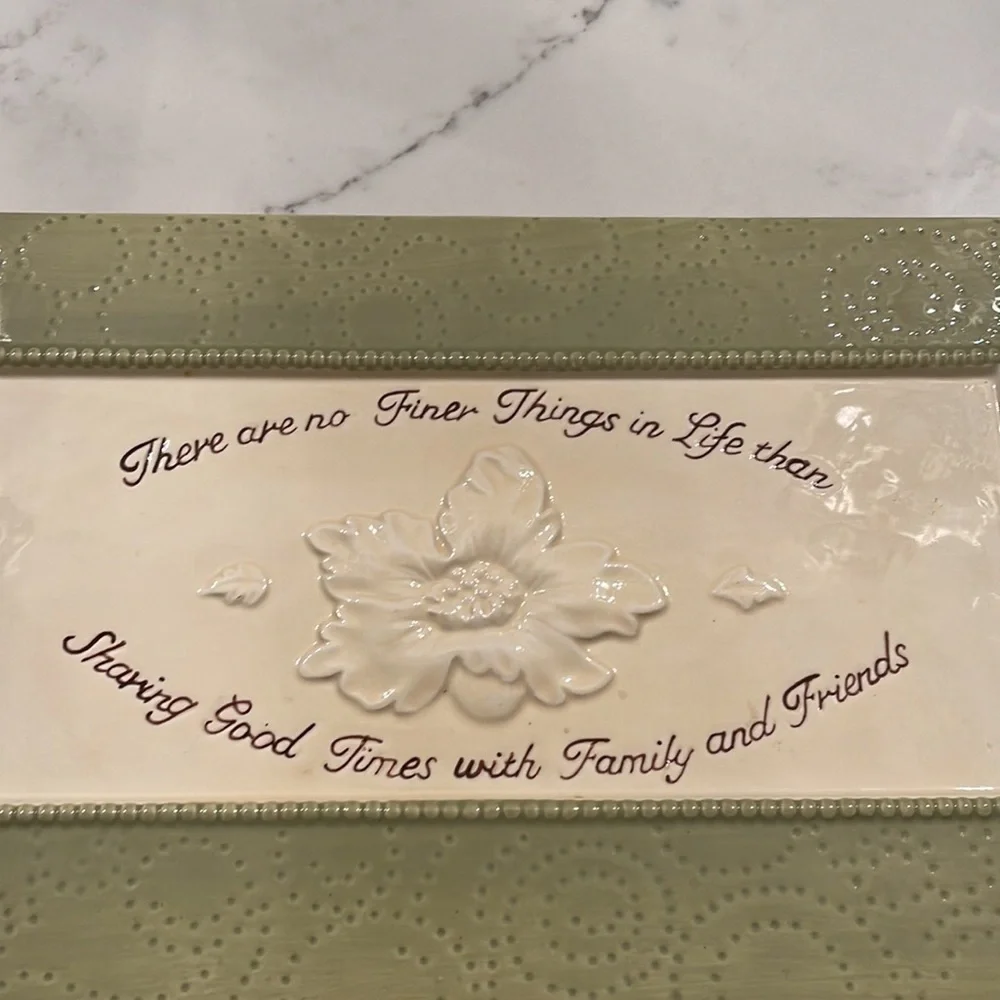FAMILY & FRIENDS Beautiful Platter and Cheese Spreader
